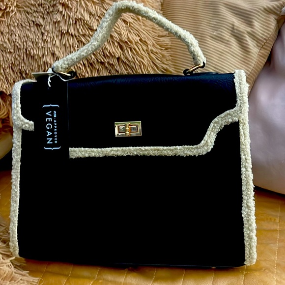 Handbags - Faux fur vegan leather bag